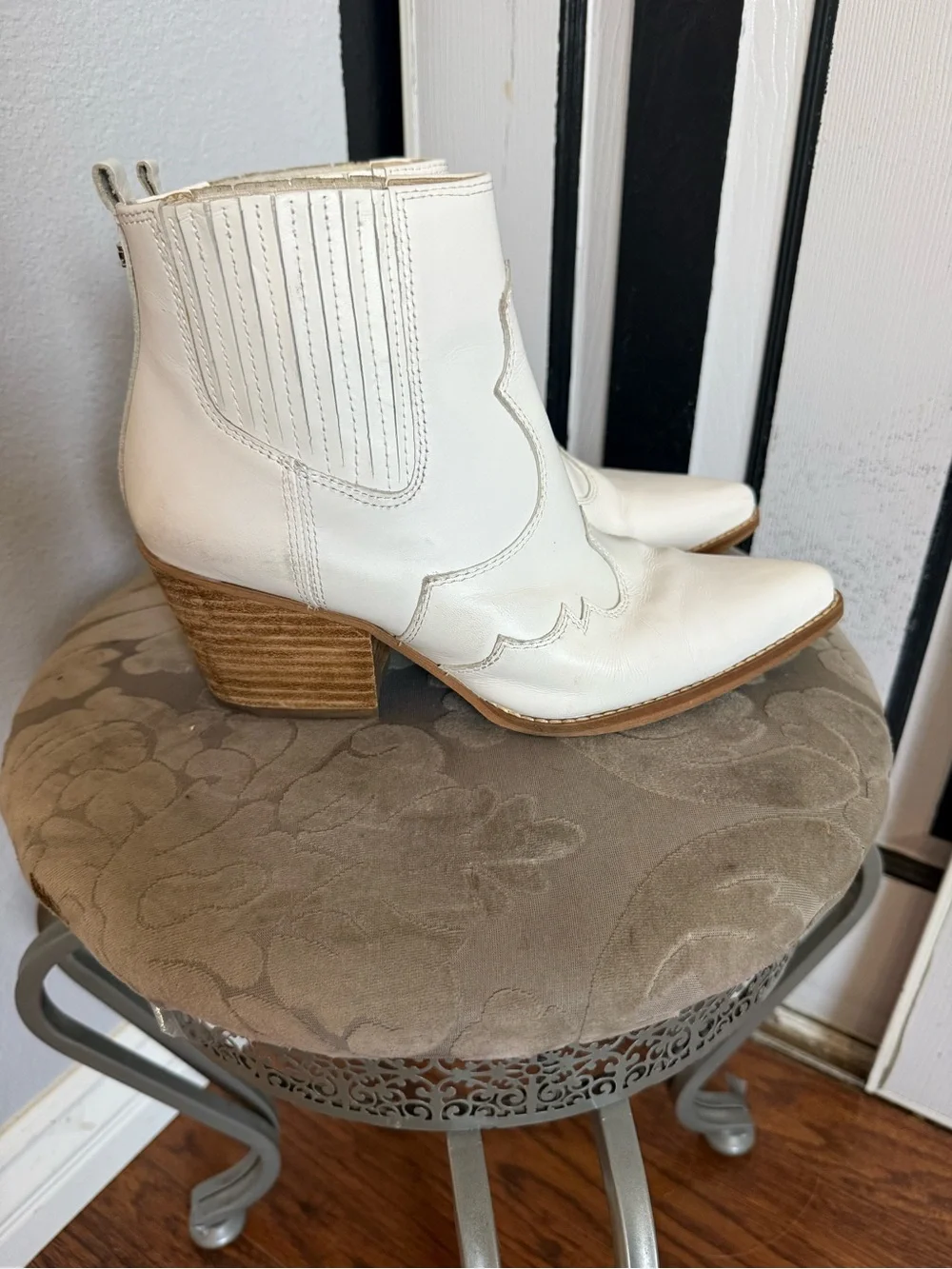 Sam Edelman white western